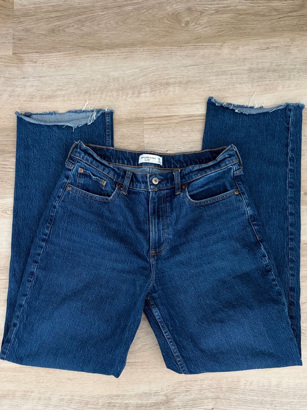 Abercrombie & Fitch The Baggy Low Rise